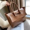 55799015-c619-42d5-a1a7-a06a60fdc8bb.jpg Bella Classic Charm Tote Bag